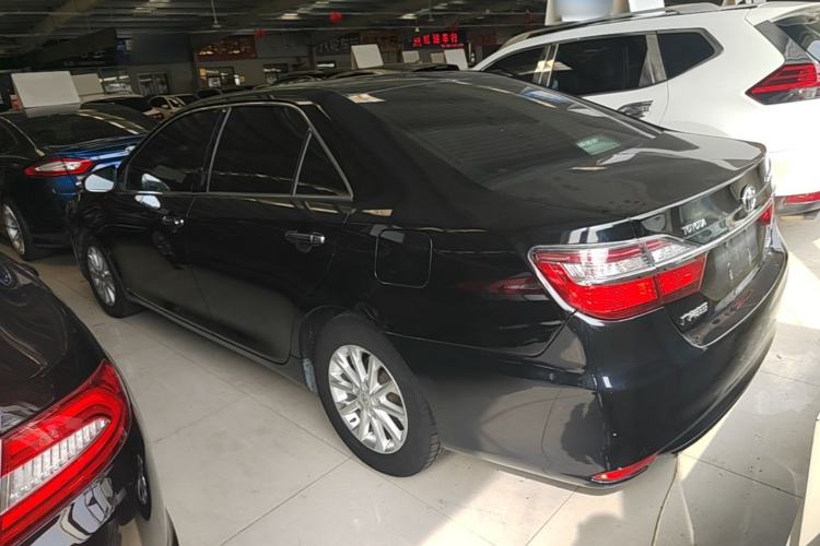Used Toyota Camry 2015 2.0G Premier Edition Exterior 2