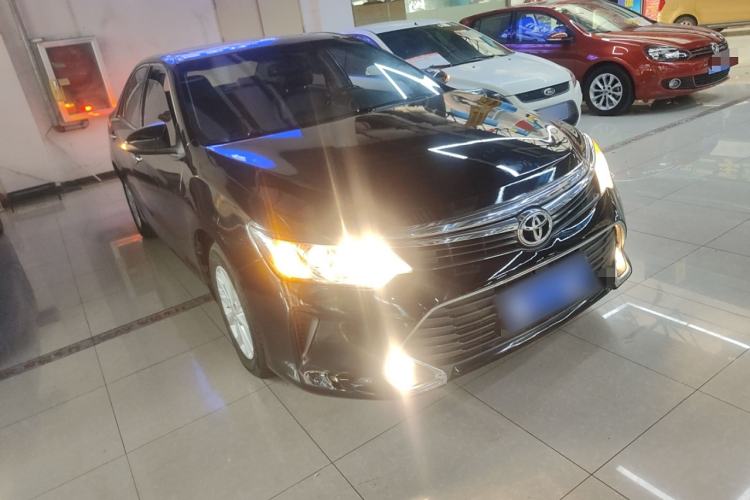 Used Toyota Camry 2015 2.0G Premier Edition Exterior 2