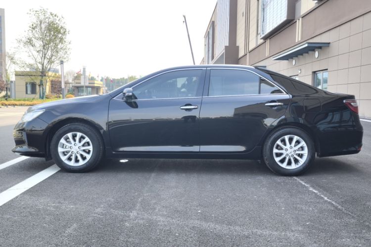 Used Toyota Camry 2015 2.0G Premier Edition Exterior 3