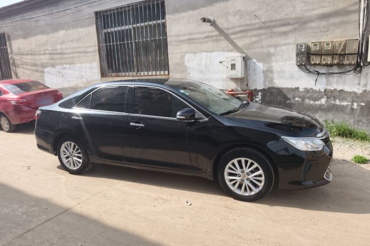 Used Toyota Camry 2015 2.5G Luxury Navigation Edition Exterior 3