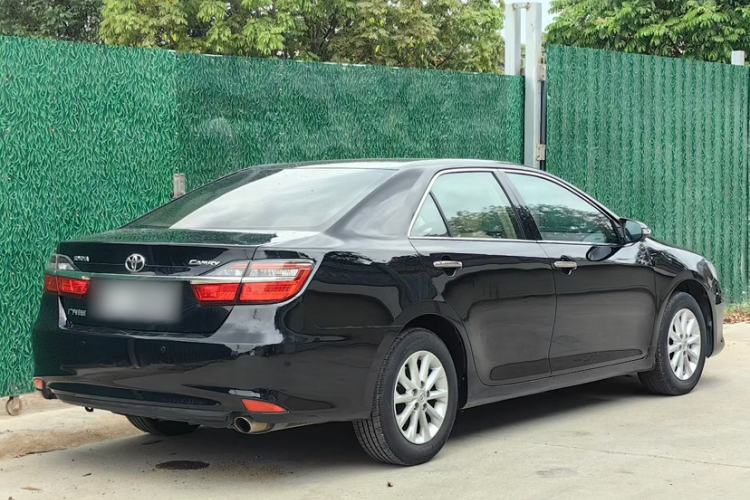 Used Toyota Camry 2015 2.0E Elite Edition Exterior 5