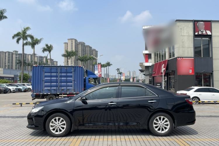 Used Toyota Camry 2015 2.0G Luxury Edition Exterior 5