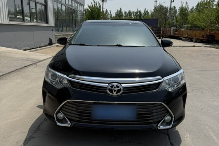 Used Toyota Camry 2015 2.5G Luxury Navigation Edition Exterior 5