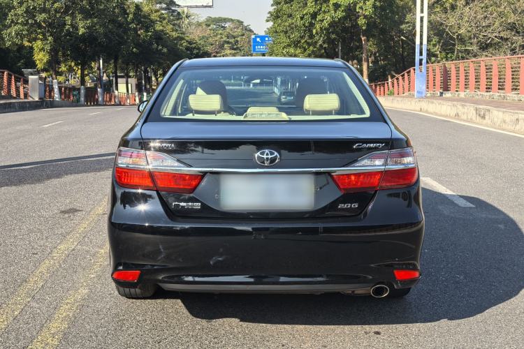 Used Toyota Camry 2015 2.0G Premier Edition Exterior 6