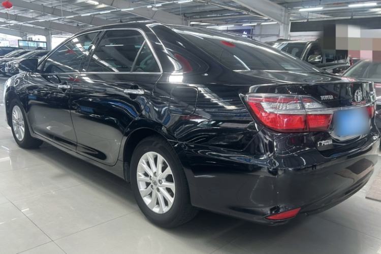Used Toyota Camry 2015 2.0G Premier Edition Exterior 8