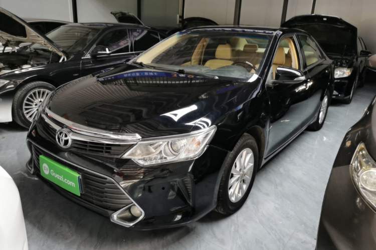 Used Toyota Camry 2015 2.0G Premier Edition Guazi used car, China used car export, Used car for sale, Used cars, Cheapest cars for sale