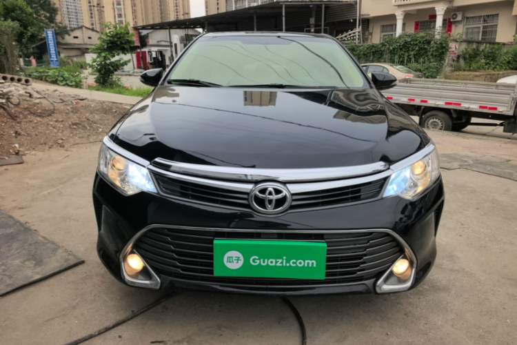Used Toyota Camry 2015 2.0G Premier Edition Front