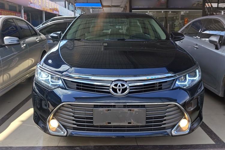 Used Toyota Camry 2015 2.0G Premier Edition Front