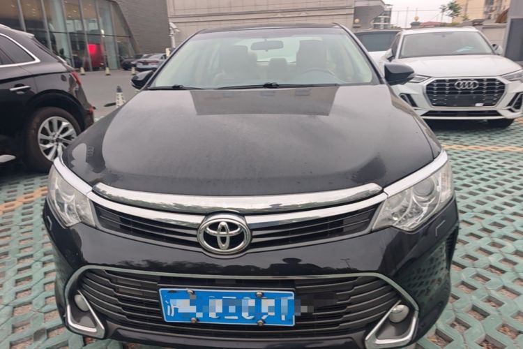 Used Toyota Camry 2015 2.0G Luxury Edition Front