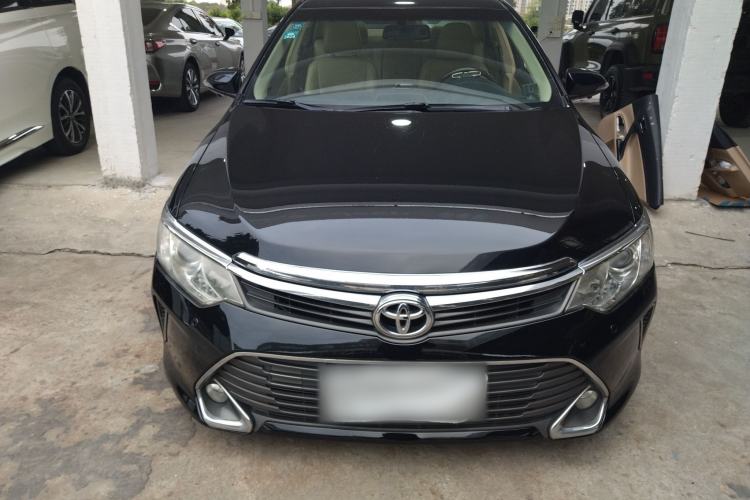 Used Toyota Camry 2015 2.0G Premier Edition Front