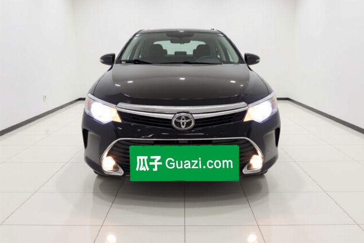 Used Toyota Camry 2015 Dual-Engine 2.5 HG Luxury Navigation Edition Front