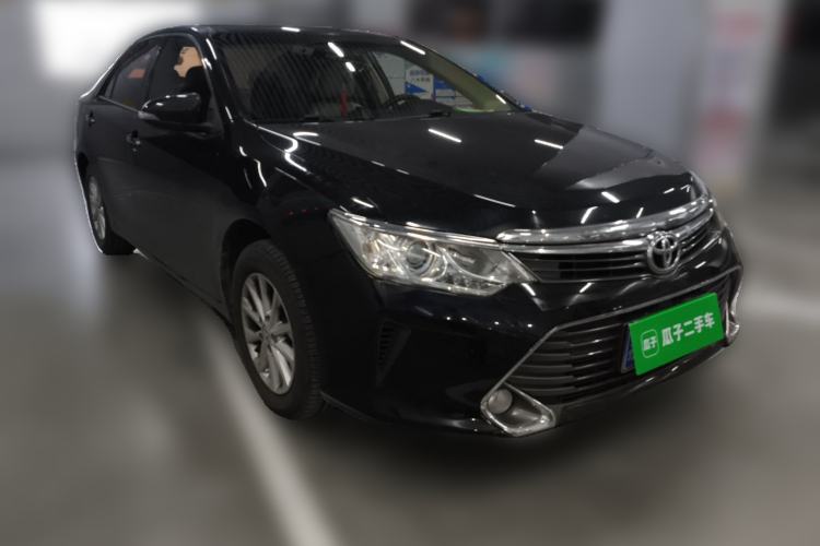 Used Toyota Camry 2015 2.0G Premier Edition Front Right 45 Deg