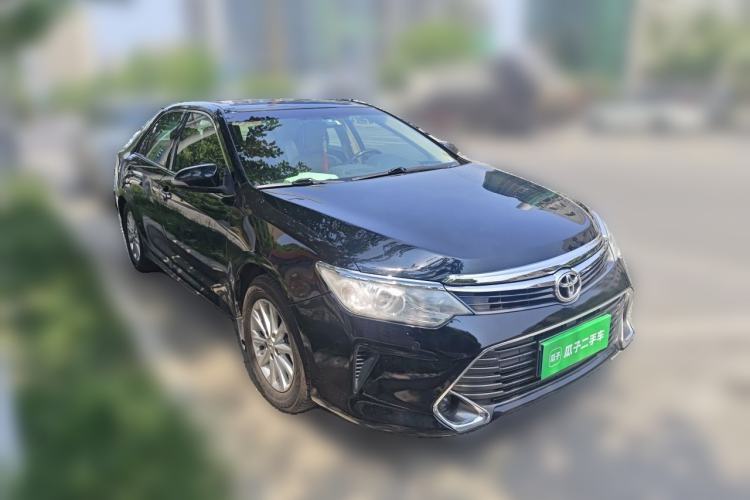 Used Toyota Camry 2015 2.0G Premier Edition Front Right 45 Deg
