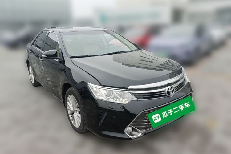 Used Toyota Camry 2015 2.5G Luxury Navigation Edition Front Right 45 Deg