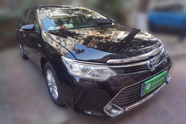 Used Toyota Camry 2015 Dual-Engine 2.5 HG Luxury Navigation Edition Front Right 45 Deg