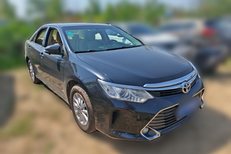 Used Toyota Camry 2015 2.0E Elite Edition Front Right 45 Deg