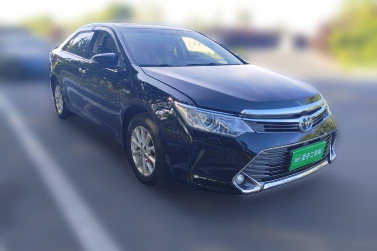 Used Toyota Camry 2015 Dual-Engine 2.5 HG Luxury Navigation Edition Front Right 45 Deg