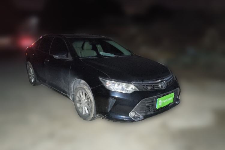 Used Toyota Camry 2015 2.0E Elite Edition Front Right 45 Deg
