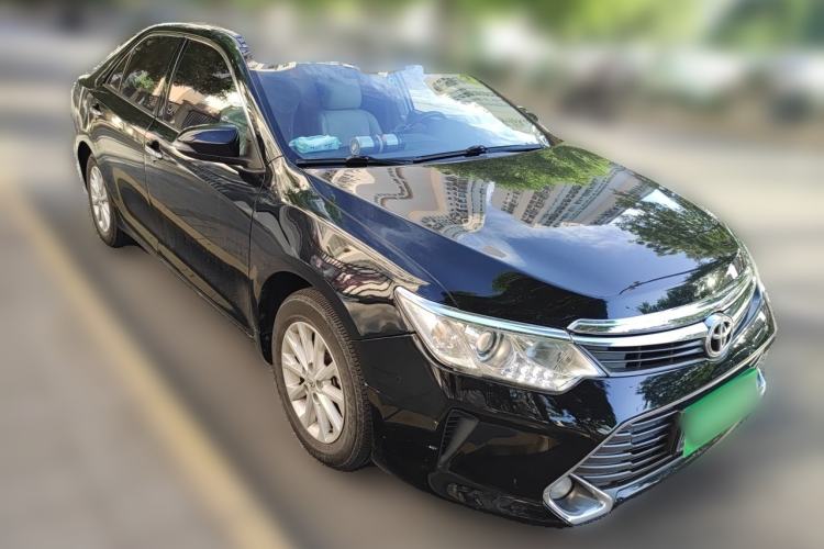 Used Toyota Camry 2015 2.0G Premier Edition Front Right 45 Deg