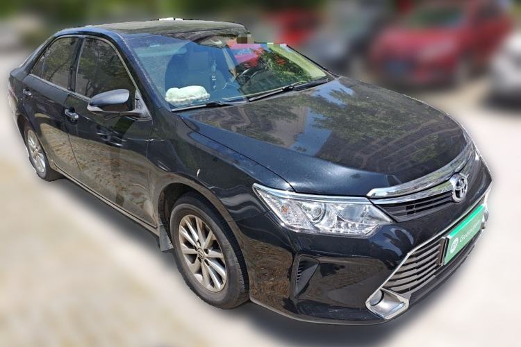 Used Toyota Camry 2015 2.0G Premier Edition Front Right 45 Deg