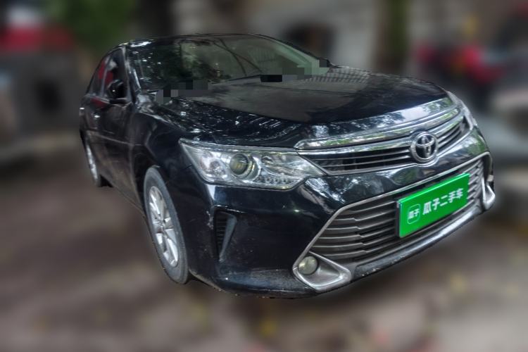Used Toyota Camry 2015 2.0G Premier Edition Front Right 45 Deg