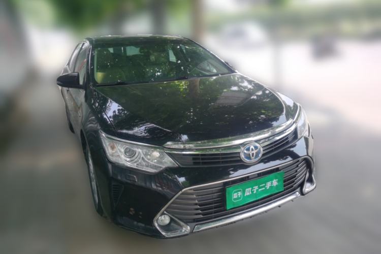 Used Toyota Camry 2015 Dual-Engine 2.5 HG Luxury Navigation Edition Front Right 45 Deg