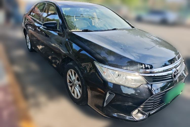 Used Toyota Camry 2015 2.0G Premier Edition Front Right 45 Deg