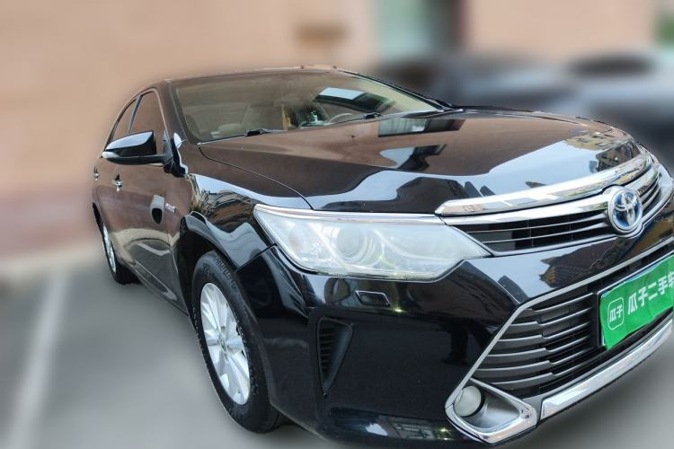 Used Toyota Camry 2015 Dual-Engine 2.5 HG Luxury Navigation Edition Front Right 45 Deg