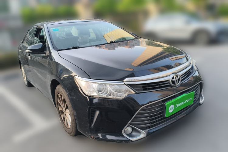 Used Toyota Camry 2015 2.0G Premier Edition Front Right 45 Deg