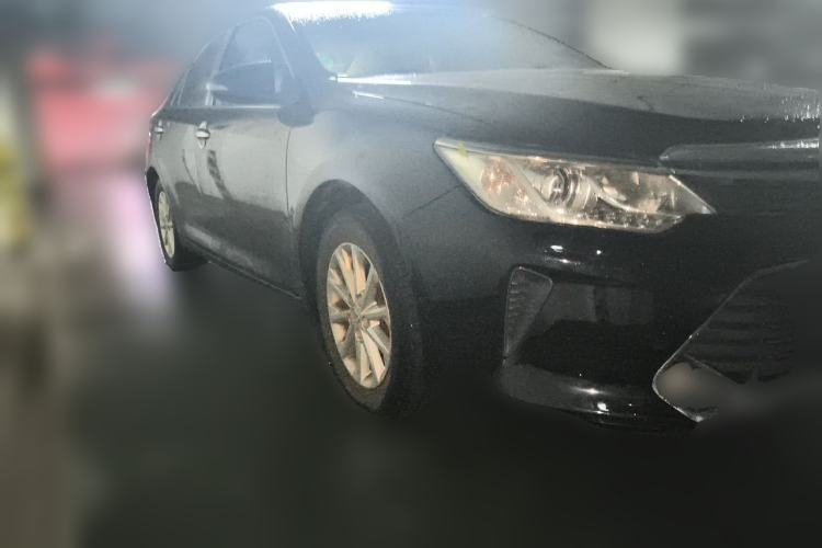Used Toyota Camry 2015 2.0E Elite Edition Front Right 45 Deg