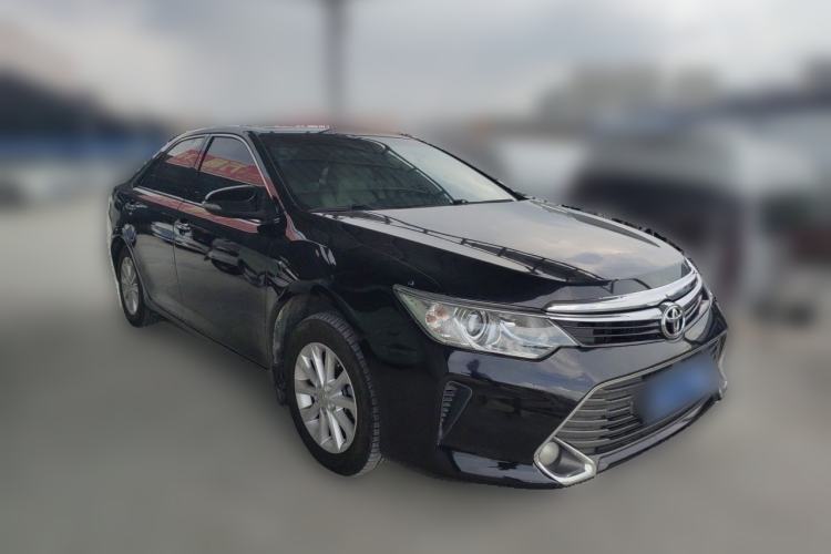 Used Toyota Camry 2015 2.0G Premier Edition Front Right 45 Deg