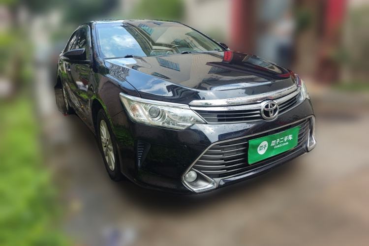 Used Toyota Camry 2015 2.0G Premier Edition Front Right 45 Deg