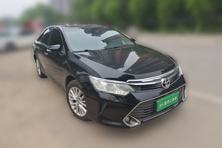 Used Toyota Camry 2015 2.5G Luxury Navigation Edition Front Right 45 Deg