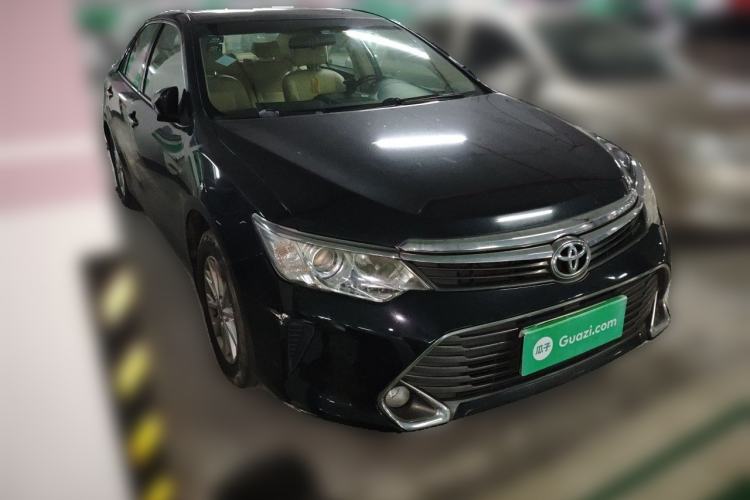 Used Toyota Camry 2015 2.0G Premier Edition Front Right 45 Deg
