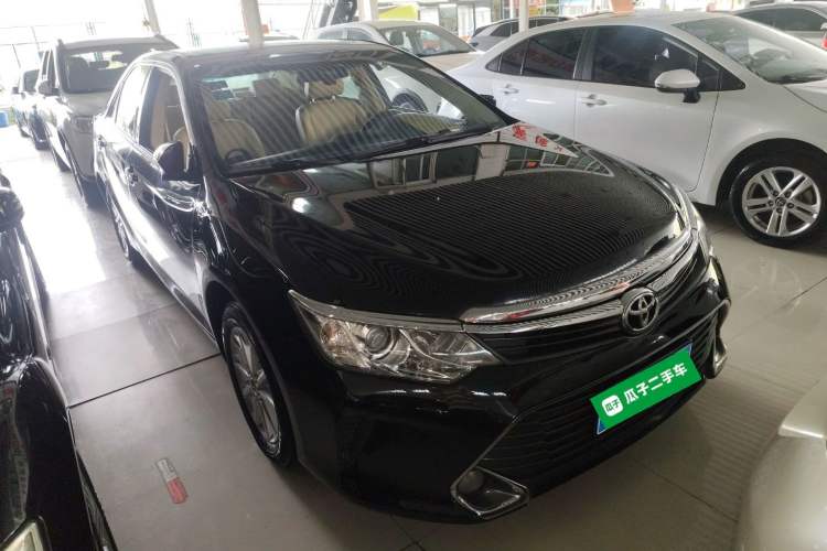 Used Toyota Camry 2015 2.0G Premier Edition Front Right 45 Deg