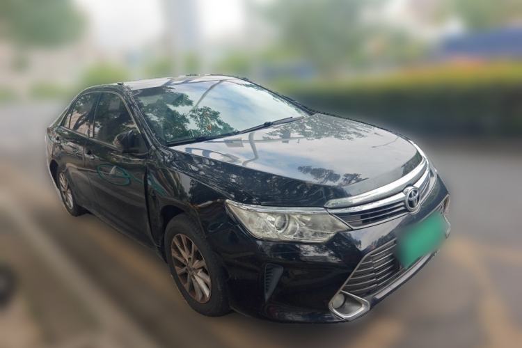 Used Toyota Camry 2015 2.0G Premier Edition Front Right 45 Deg