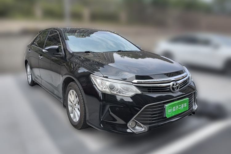 Used Toyota Camry 2015 2.0G Premier Edition Front Right 45 Deg