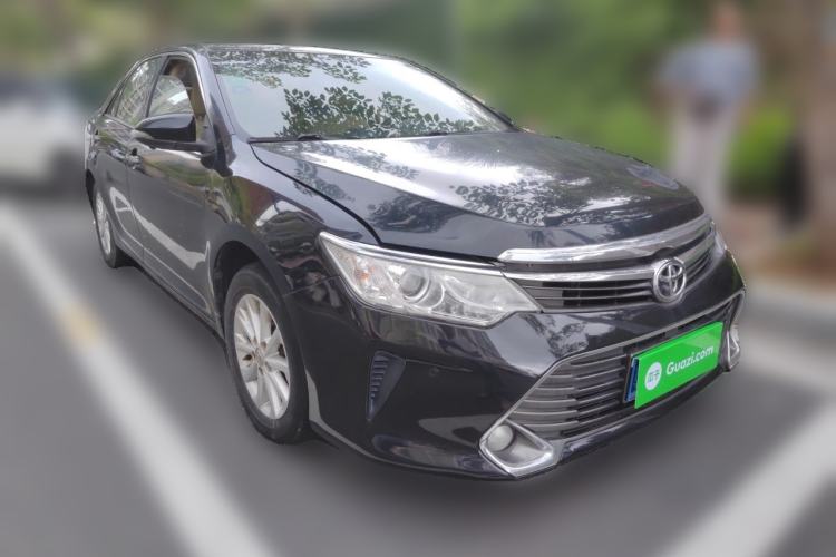 Used Toyota Camry 2015 2.0G Premier Edition Front Right 45 Deg