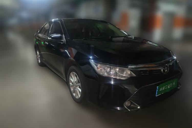 Used Toyota Camry 2015 2.0G Premier Edition Front Right 45 Deg