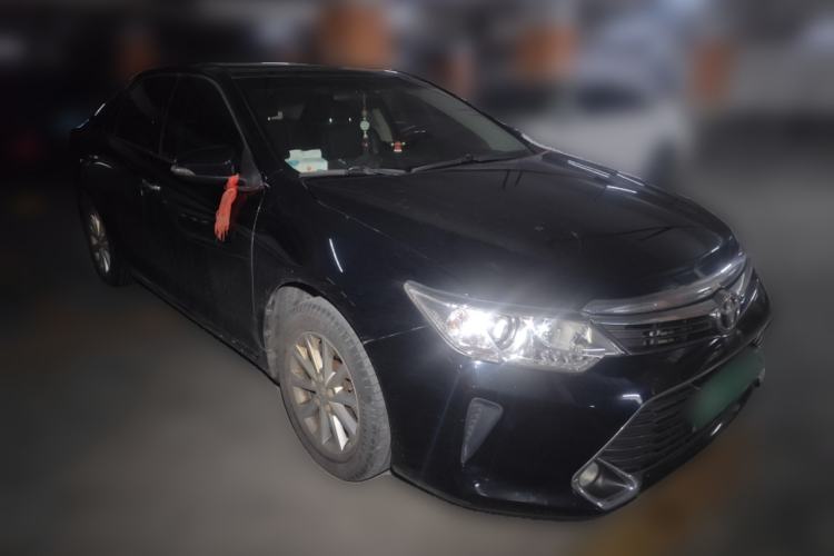 Used Toyota Camry 2015 2.0G Premier Edition Front Right 45 Deg