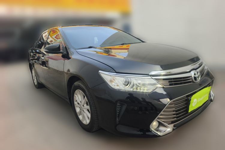 Used Toyota Camry 2015 2.0G Premier Edition Front Right 45 Deg