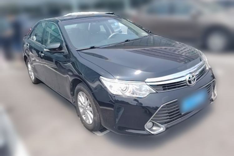 Used Toyota Camry 2015 2.0G Luxury Edition Front Right 45 Deg