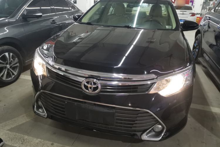 Used Toyota Camry 2015 2.0G Premier Edition Front