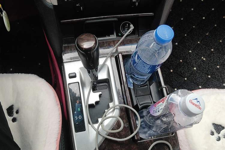 Used Toyota Camry 2015 2.0G Premier Edition Gear Lever