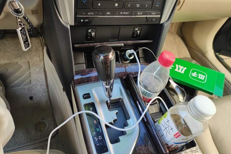 Used Toyota Camry 2015 2.0G Premier Edition Gear Lever
