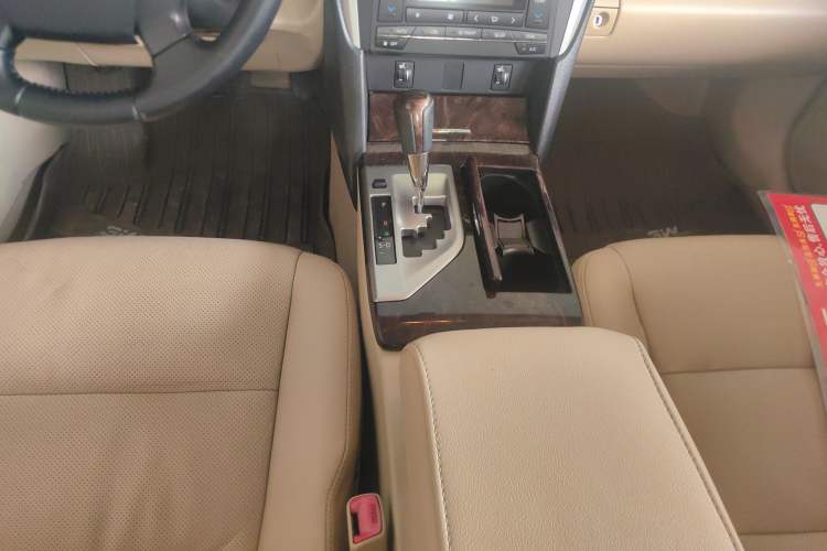 Used Toyota Camry 2015 2.0G Premier Edition Gear Lever