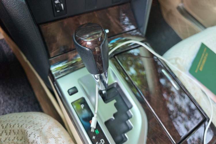 Used Toyota Camry 2015 2.5G Luxury Navigation Edition Gear Lever