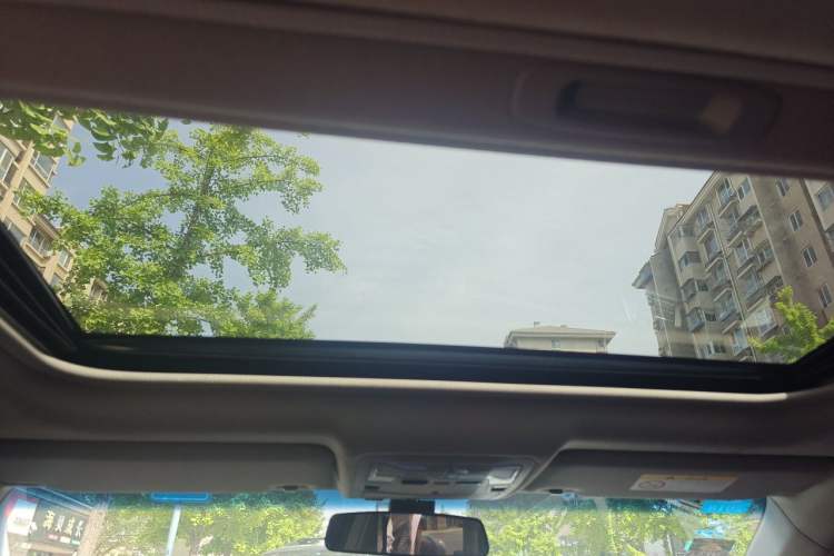 Used Toyota Camry 2015 2.0G Premier Edition Headliner
