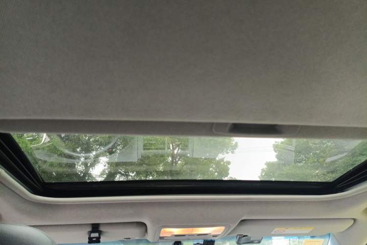 Used Toyota Camry 2015 2.0G Premier Edition Headliner