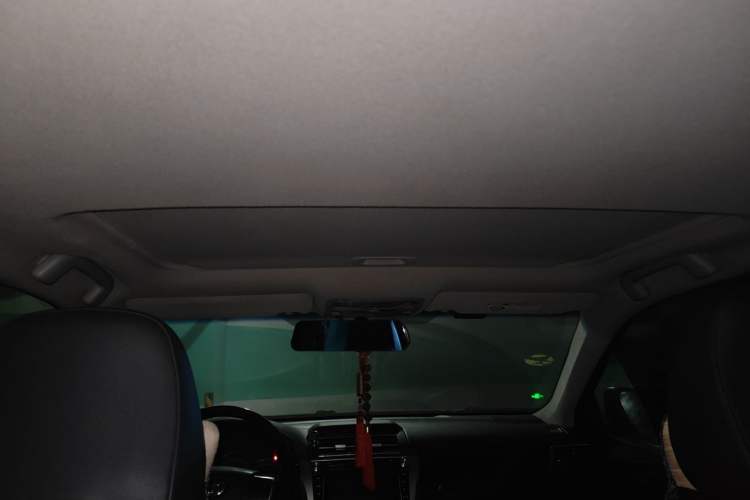Used Toyota Camry 2015 2.0G Premier Edition Headliner